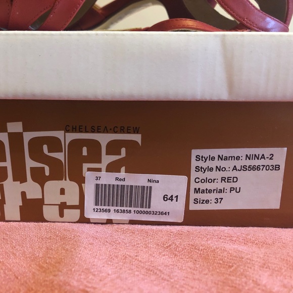 Red vintage heels - Picture 4 of 4